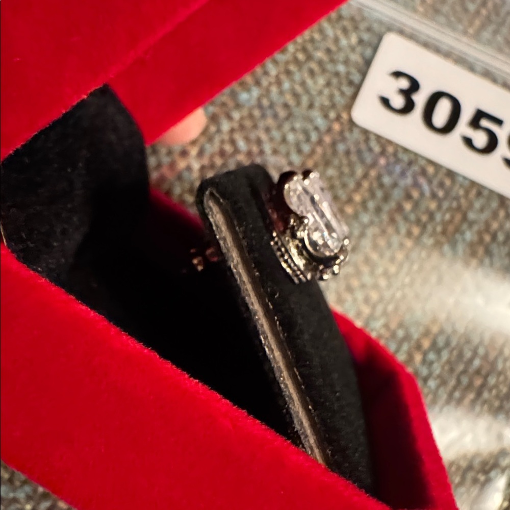 3058 Swarovski Crystal Elements Post Earrings - image 4